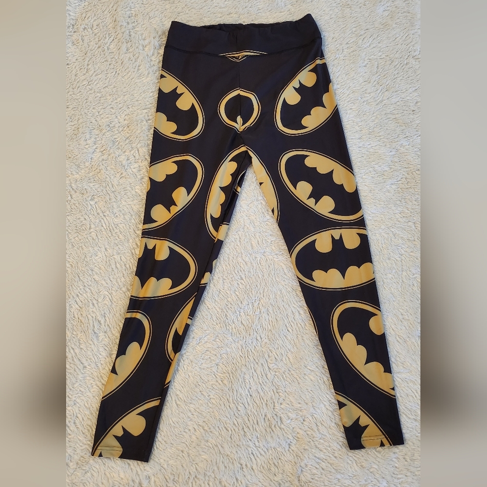 Batman Leggings size medium